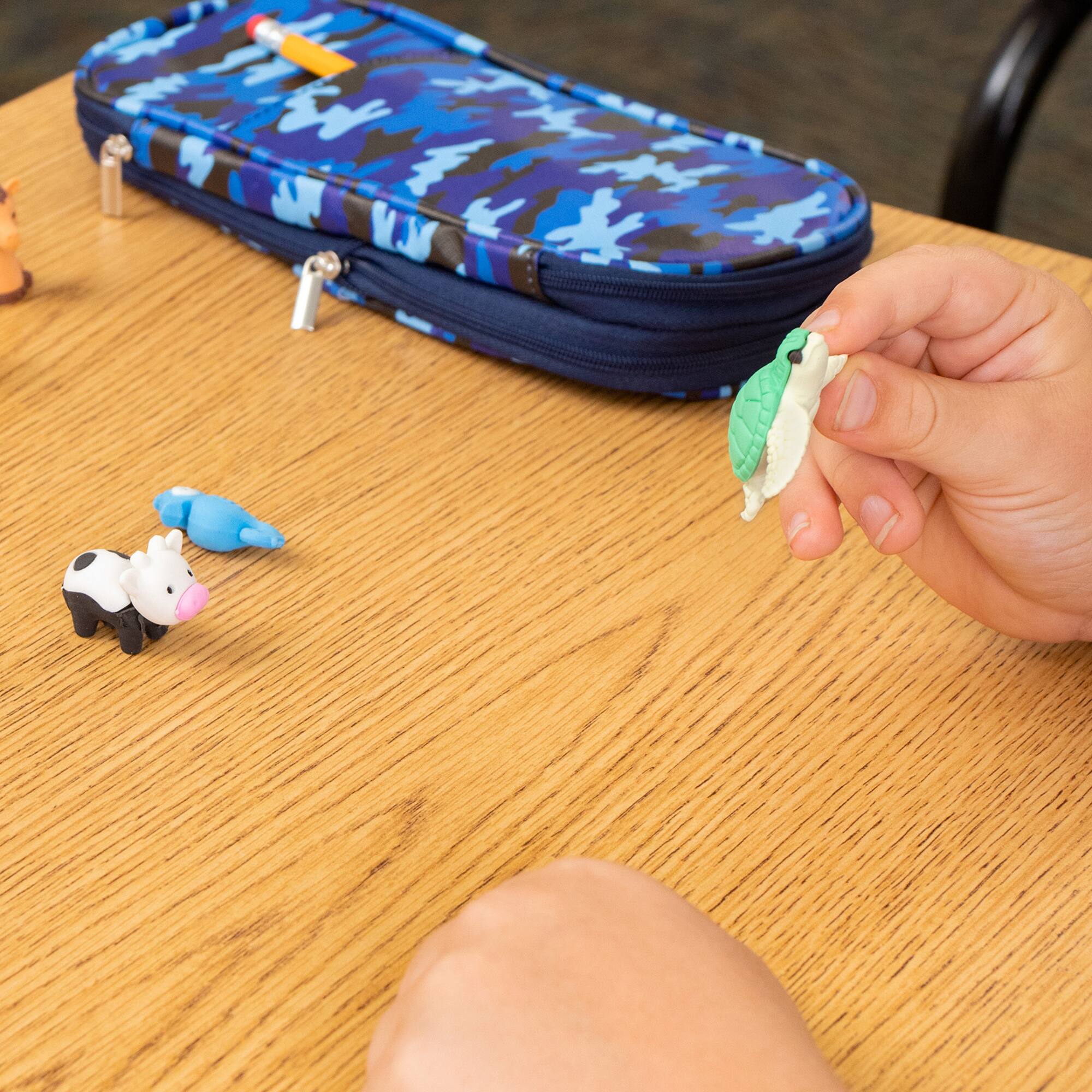 Teacher Created Resources® Animal Friends Desk Pets Packs, 40ct.